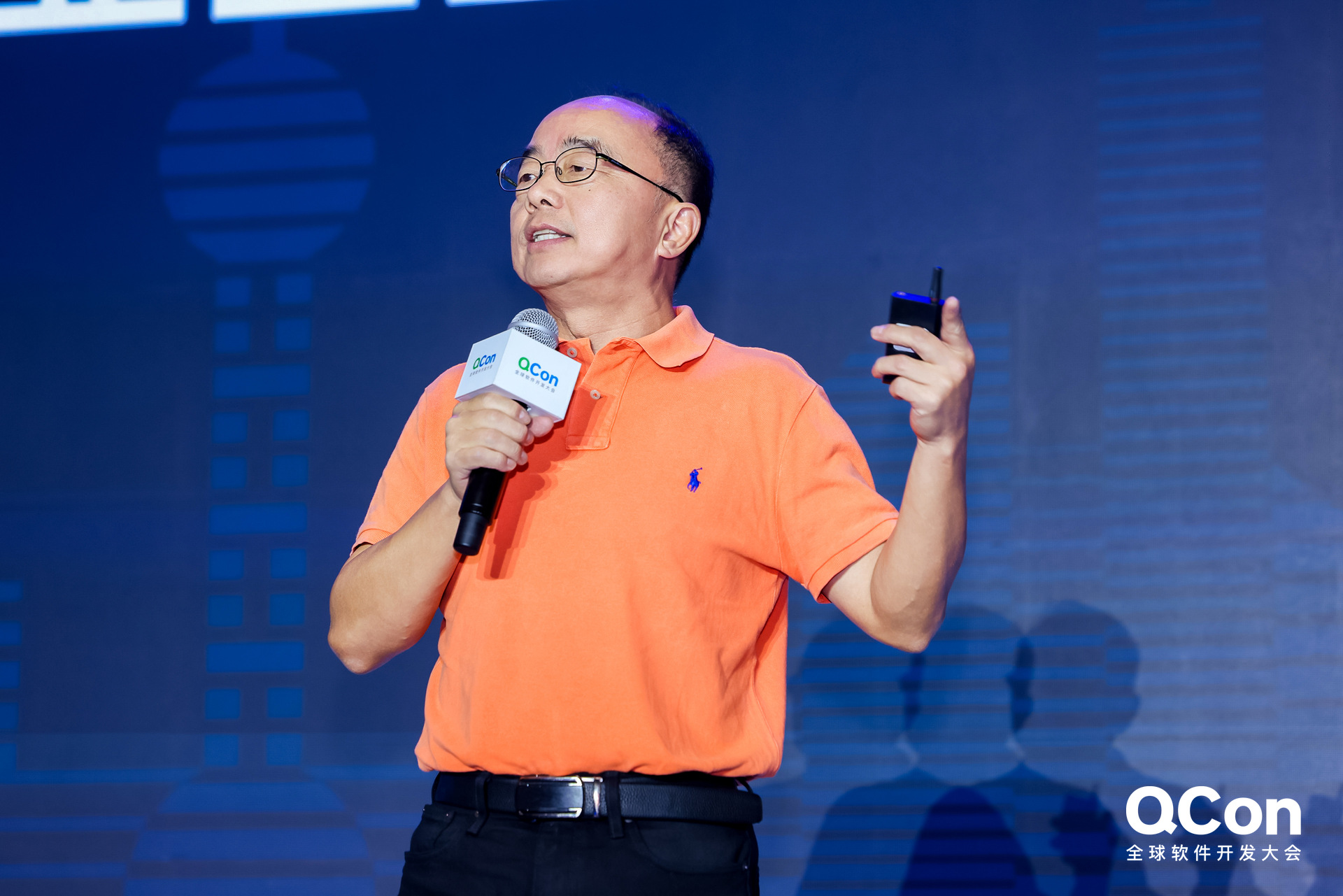 从 Agent 工程化到任务交付,解读 AI 走向生产的关键挑战|QCon 上海 2026 圆满收官 从 Agent 工程化到任务交付,解读 AI 走向生产的关键挑战|QCon 上海 2026 圆满收官
